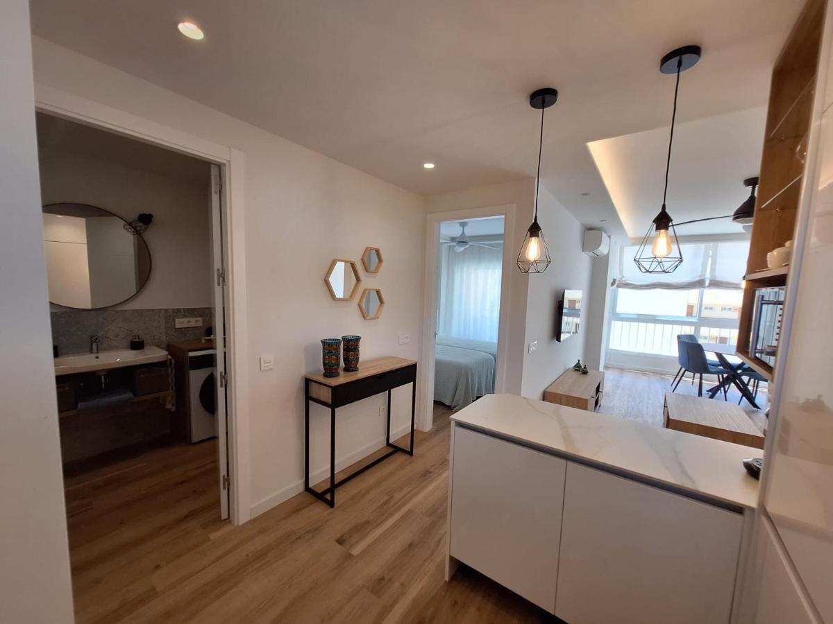 Seafront Apartment Марбеля Екстериор снимка